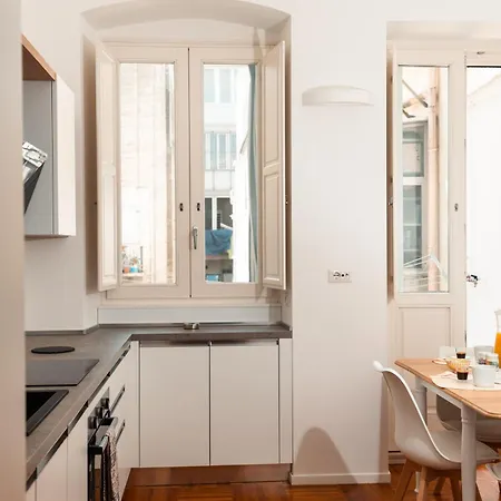 Apartment Casa Talia Calefati - Near Castello Svevo *